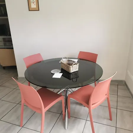 Casa Graziella- Vacanze 아파트 포르타코마로