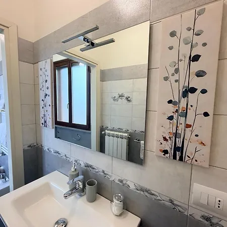 Casa Graziella- Vacanze Apartment *