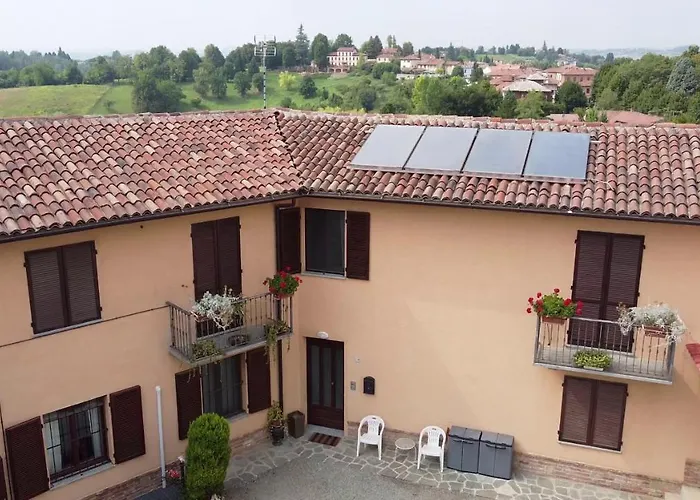 Casa Graziella- Vacanze Apartment Portacomaro